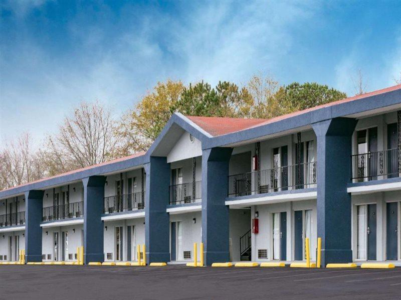 ซูเปอร์ 8 บาย วินด์แฮม โลคัส โกรฟ Motel โลคัสท์โกรฟ ภายนอก รูปภาพ
